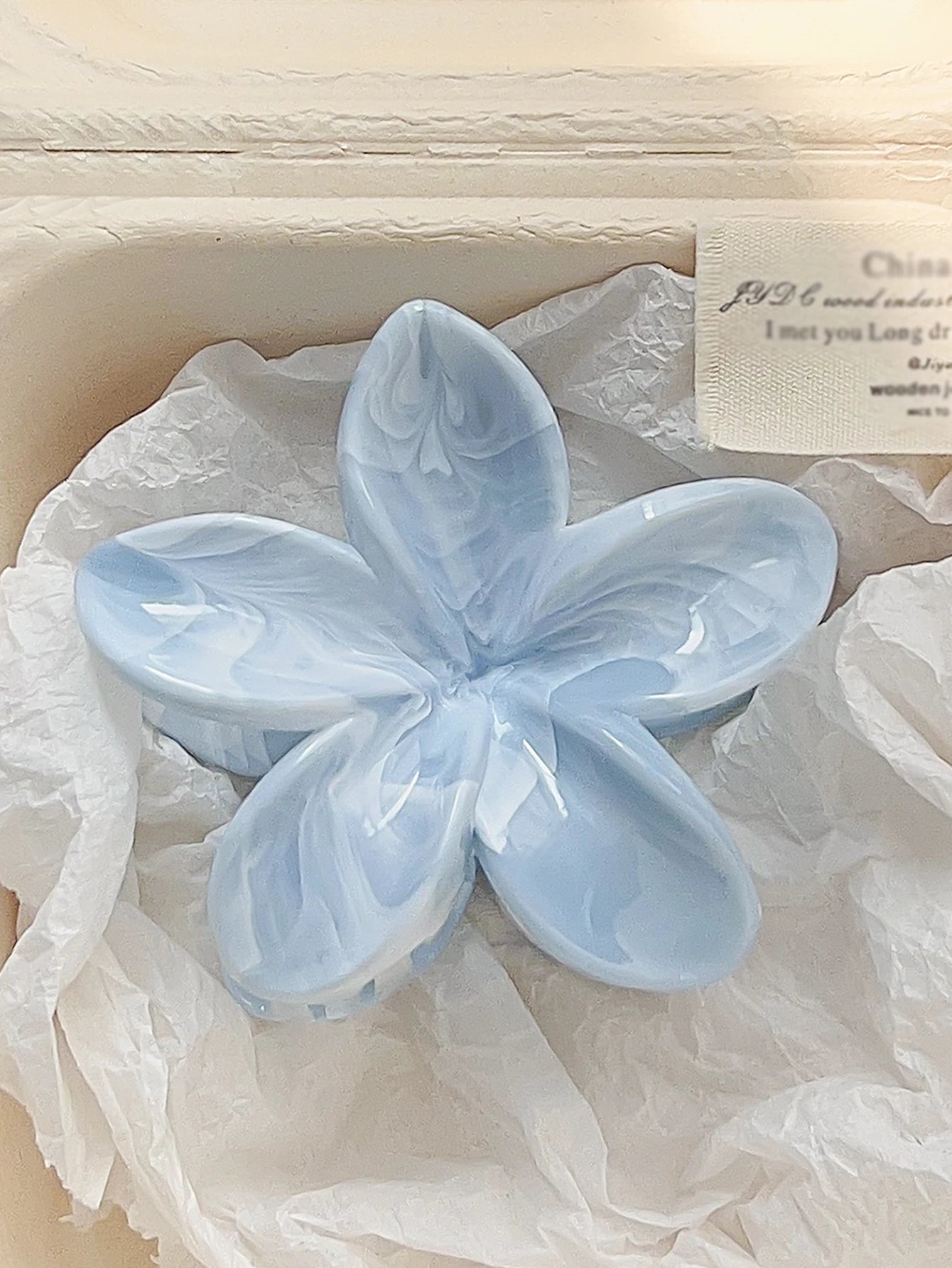 hawaiian flower claw clip